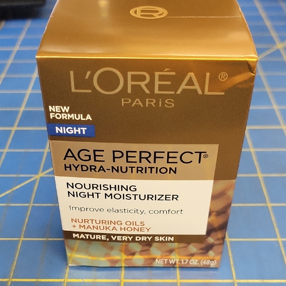 L'Oreal Other - L'Oreal Age Perfect Hydra-Nutrition Night Moisturizer 48g New in Box
